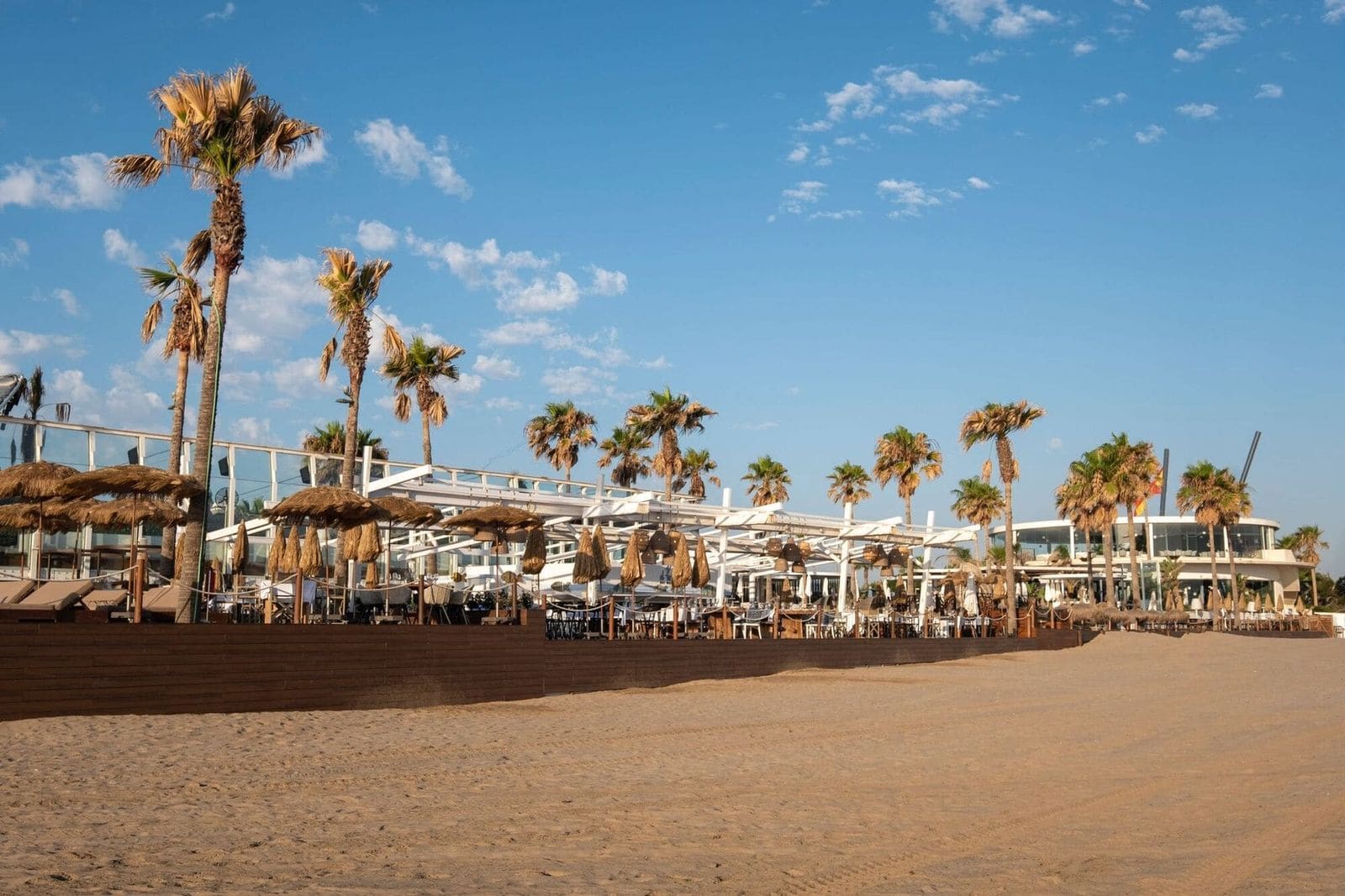 Marina Beach Club — foto 2